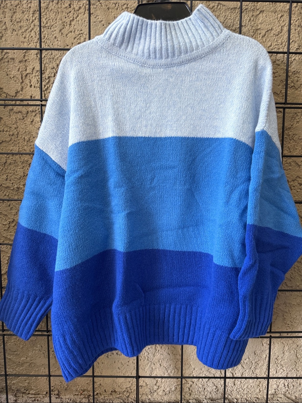 New GAP Blue Tone Colorblock Turtleneck Sweater Cotton Blend